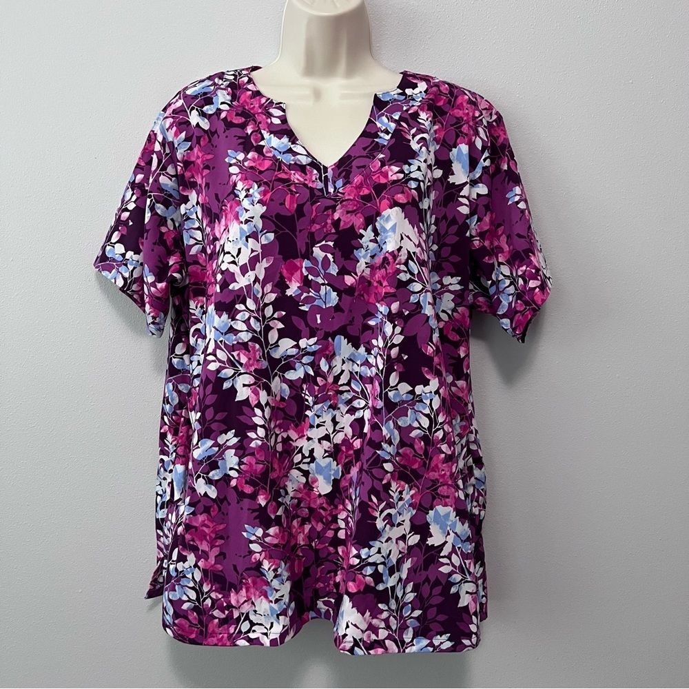 Butter-Soft Floral Purple and Pink Scrub Top Size L
